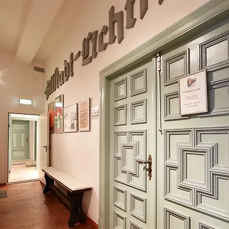 Altstadt Gaestehaus Drewes Wale Guest house Luneburg