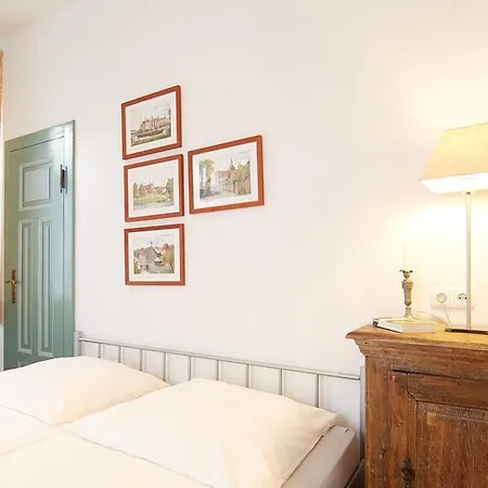 Altstadt Gaestehaus Drewes Wale Guest house Luneburg